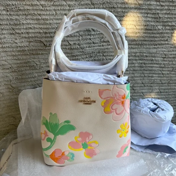COACH LARGE Town Bucket Bag With Dreamy Land Floral Print BRAND NEW WITH TAGS - Picture 6 of 11